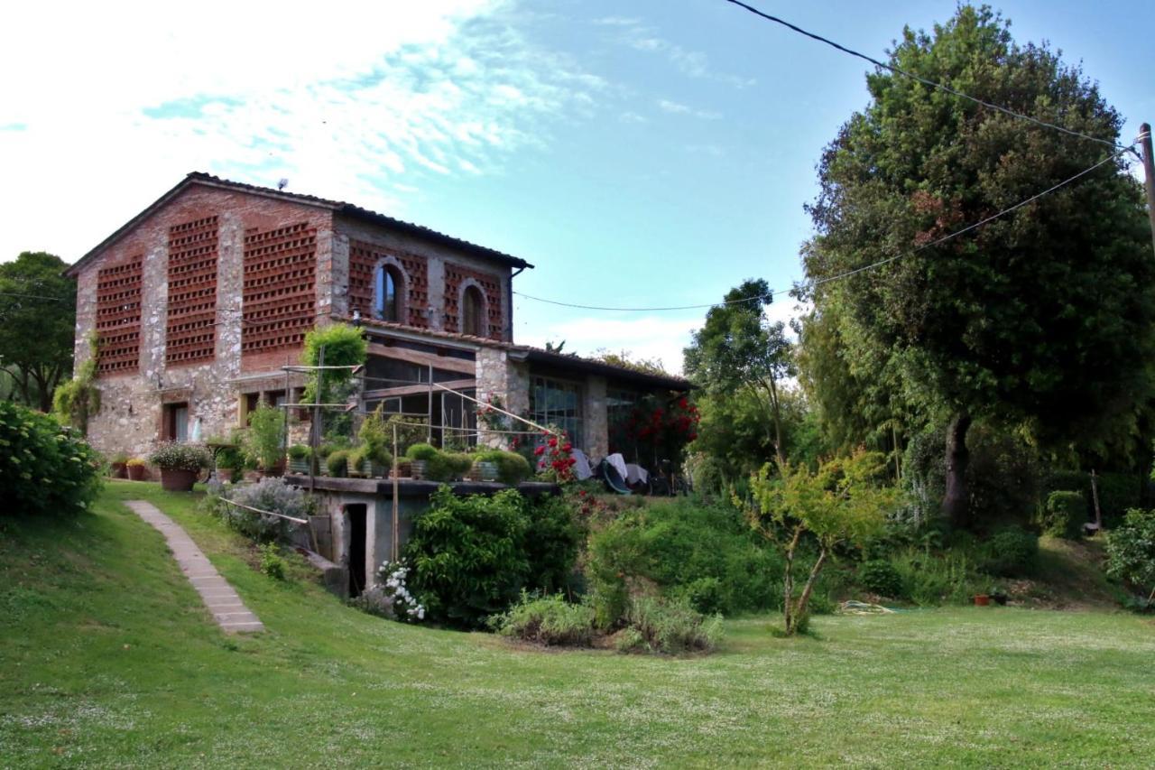 Casa Gaia Guest House Лука Екстериор снимка